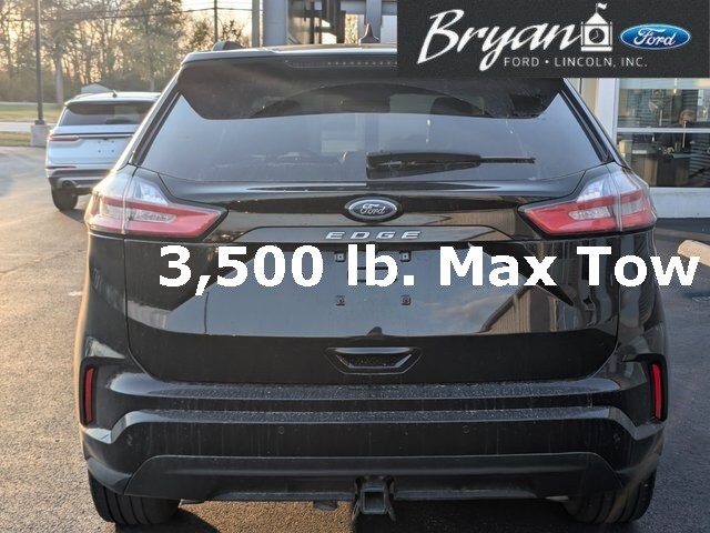 2024 Ford Edge ST photo 4