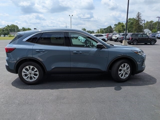 2023 Ford Escape Active photo 3