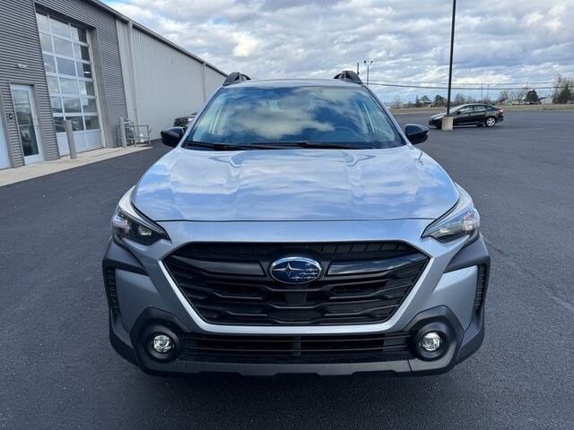 Used 2025 Subaru Outback Onyx Edition with VIN 4S4BTALC2S3106393 for sale in Bryan, OH