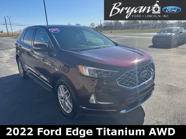 2022 Ford Edge Titanium's photo