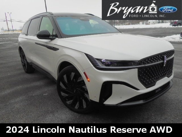 2024 Lincoln Nautilus Reserve's photo