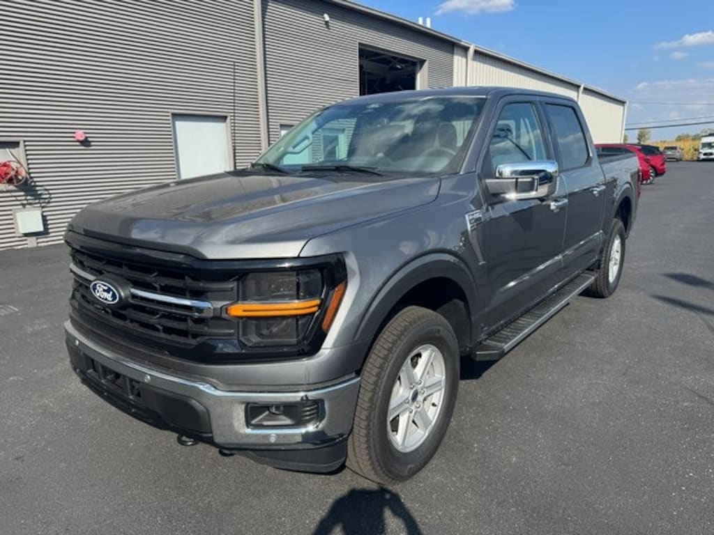 New 2025 Ford F-150 XLT TRUCK