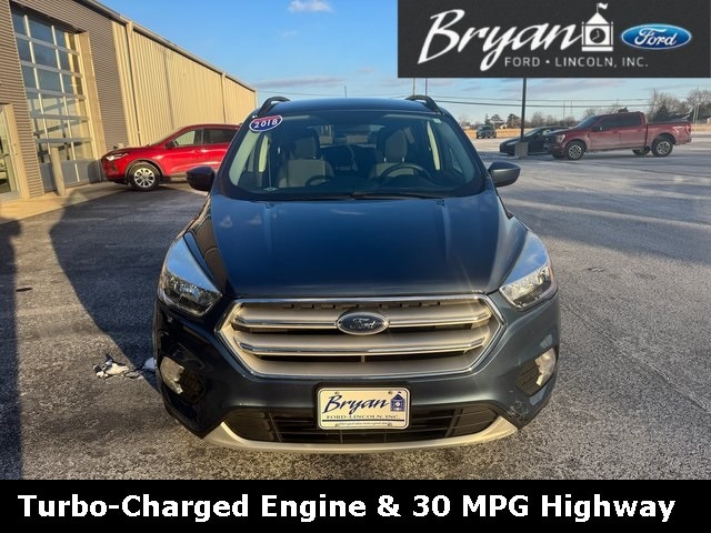 Used 2018 Ford Escape SE with VIN 1FMCU0GD9JUA08064 for sale in Bryan, OH