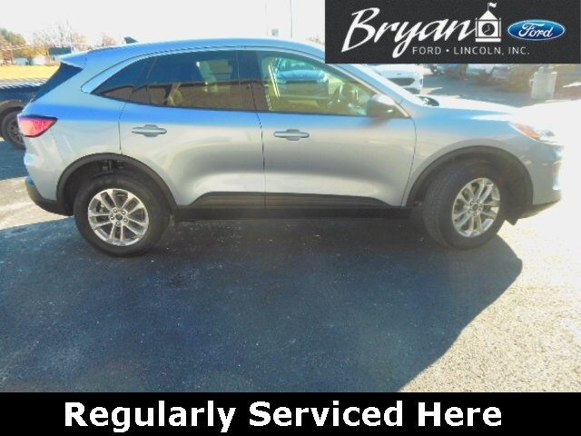 2022 Ford Escape SE photo 4