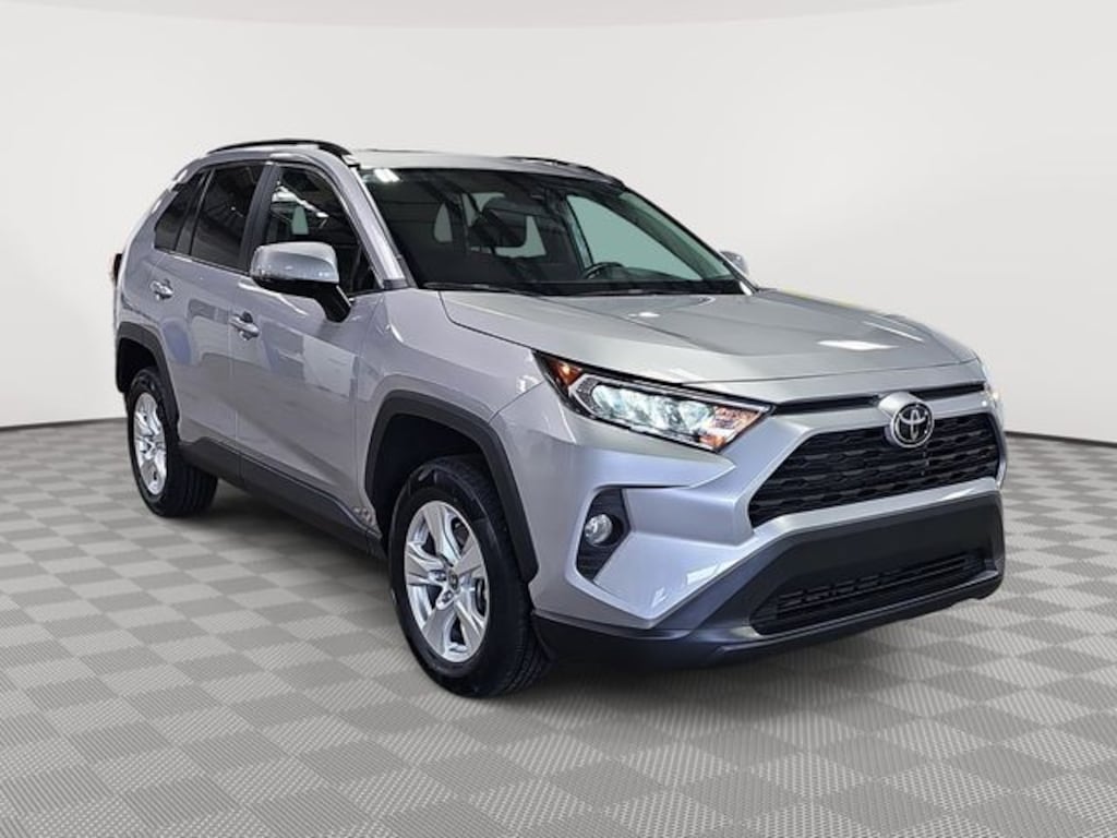 Used 2021 Toyota RAV4 XLE SUV
