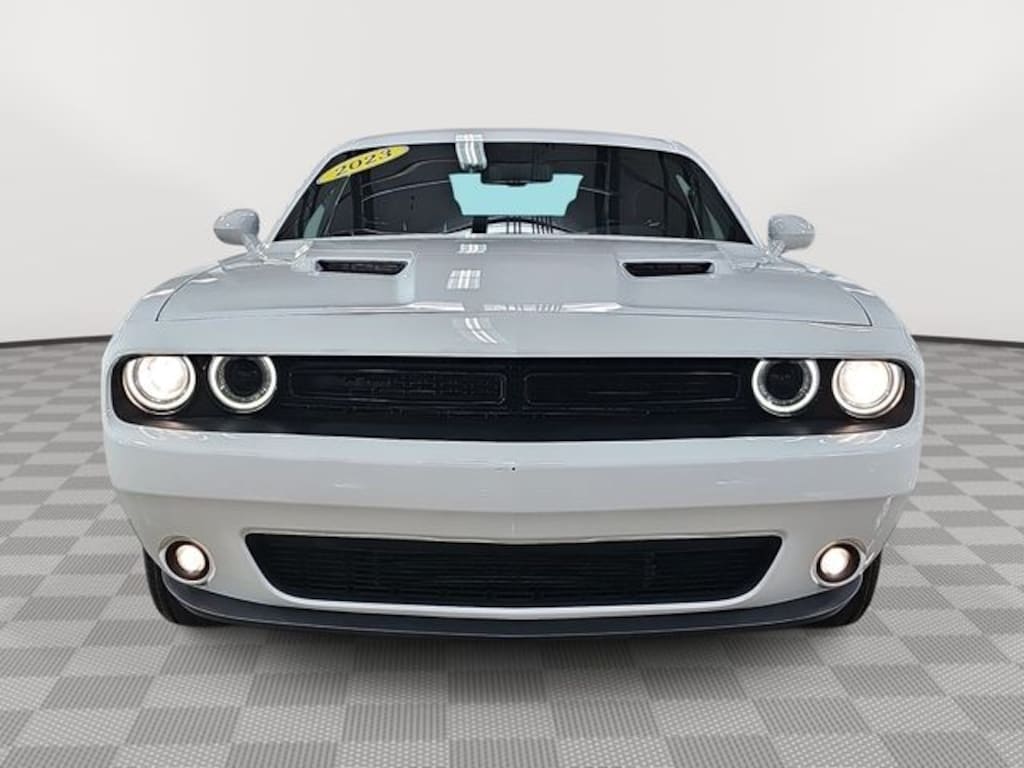Used 2023 Dodge Challenger SXT Coupe