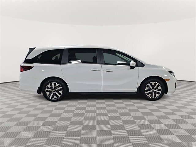 2026 Honda Odyssey EX-L photo 2