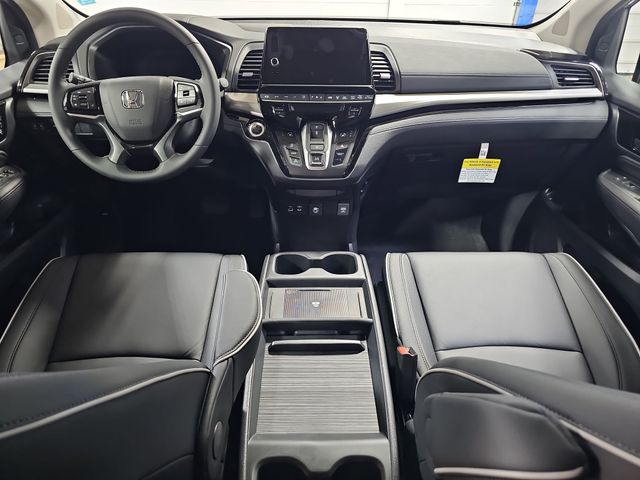 2026 Honda Odyssey Touring - Photo 9
