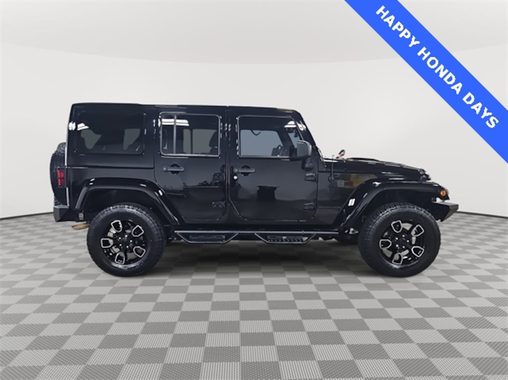Used 2018 Jeep Wrangler JK Unlimited Sahara 4x4 SUV