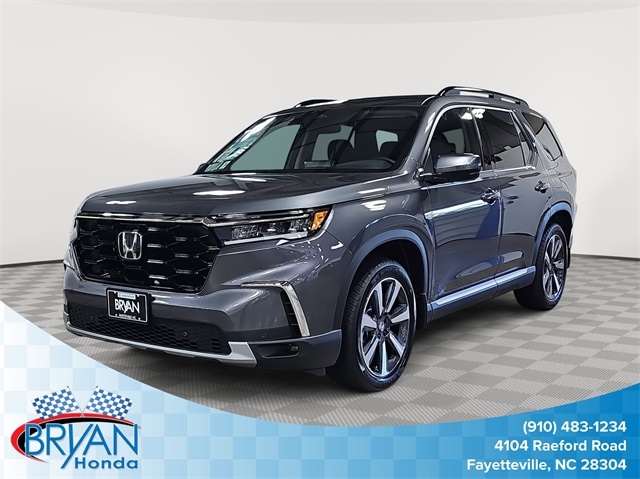 2025 Honda Pilot Touring's photo
