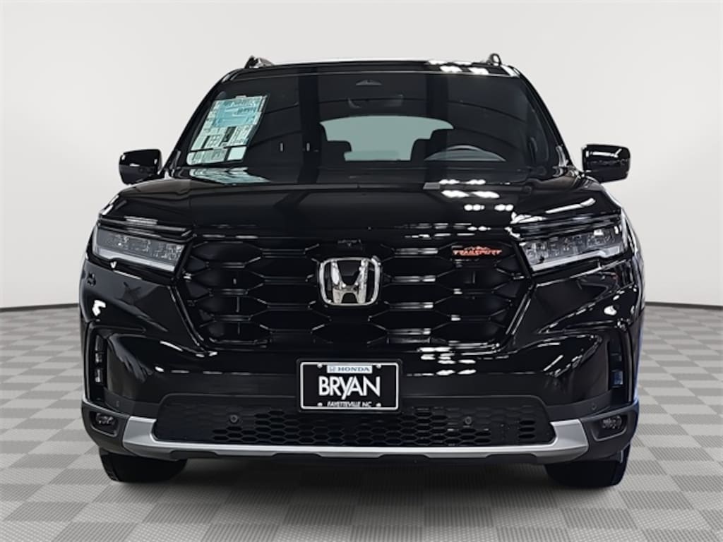 New 2025 Honda Pilot TrailSport SUV