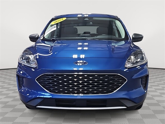 2022 Ford Escape SE photo 2