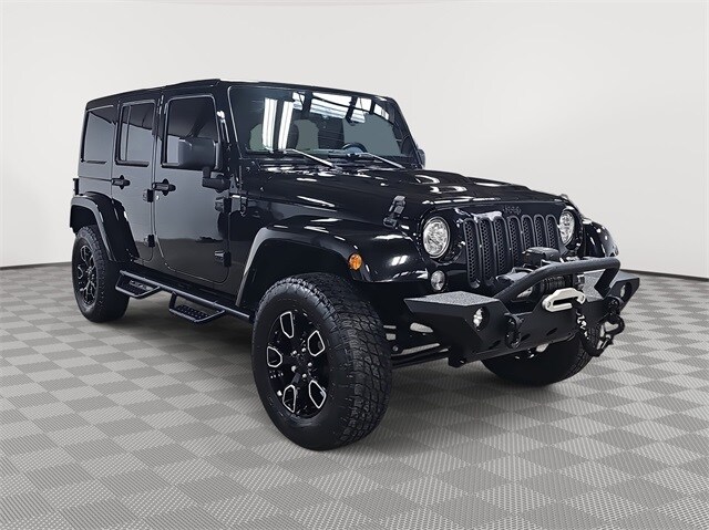 2018 Jeep Wrangler Unlimited Sahara photo 3