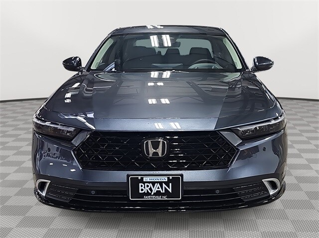 2025 Honda Accord Hybrid Touring photo 2