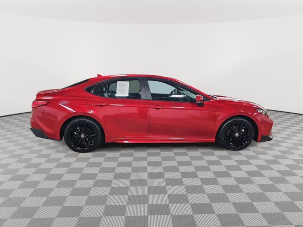 Used 2025 Toyota Camry SE Sedan