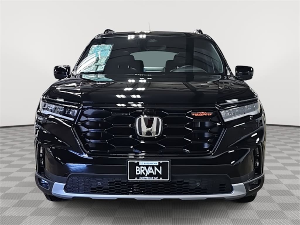 New 2025 Honda Pilot TrailSport SUV