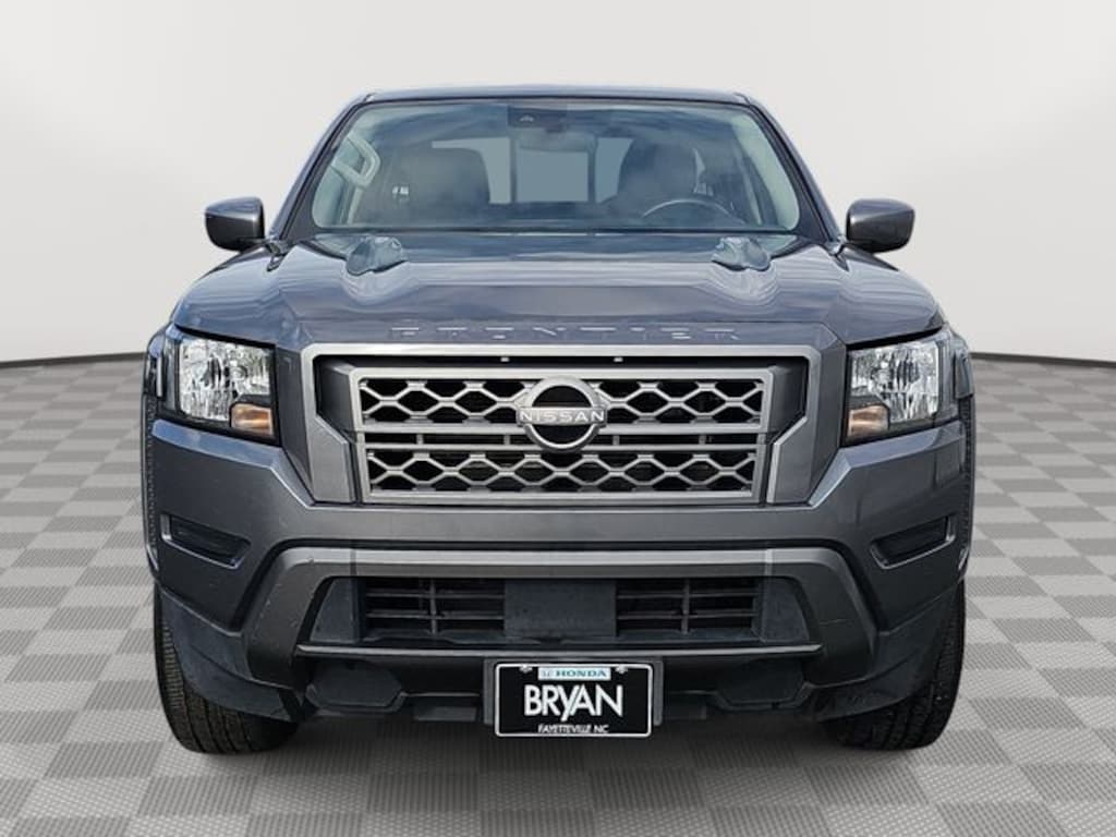 Used 2022 Nissan Frontier SV Truck Crew Cab