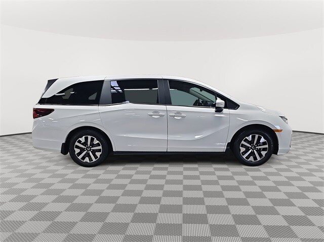 2026 Honda Odyssey EX-L photo 4