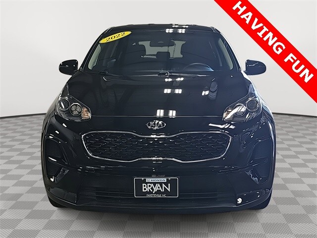 2022 Kia Sportage LX photo 2