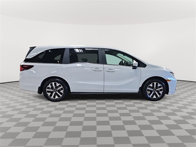 2026 Honda Odyssey EX-L photo 4