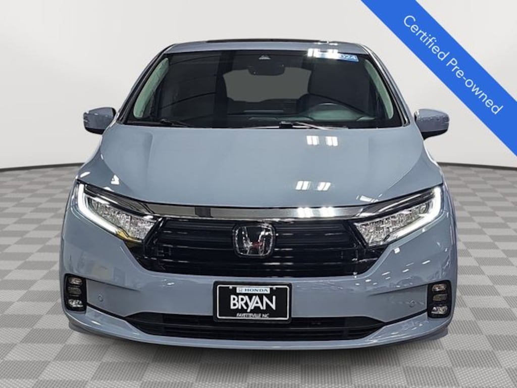 Certified 2024 Honda Odyssey Touring Van