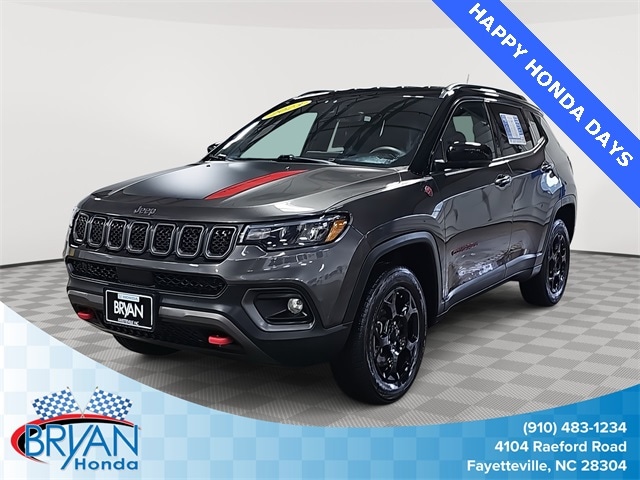 2023 Jeep Compass Trailhawk's photo