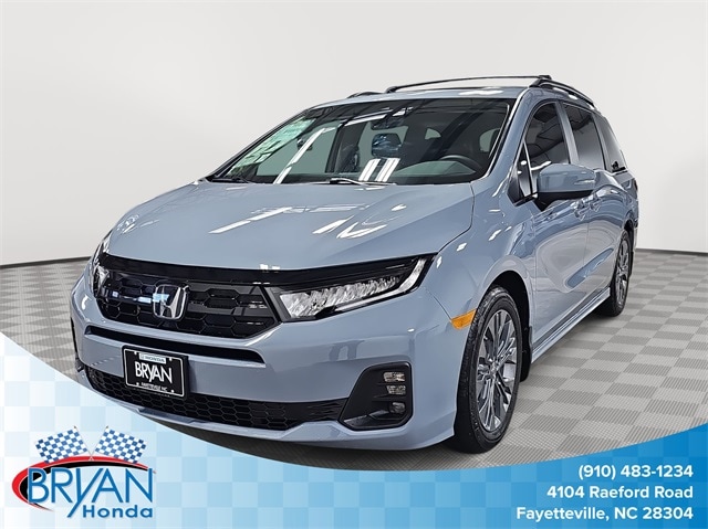 2026 Honda Odyssey Touring's photo