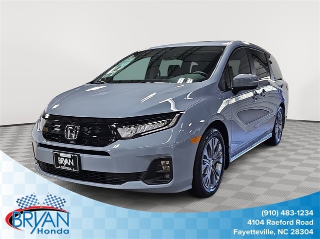 2026 Honda Odyssey Touring's photo