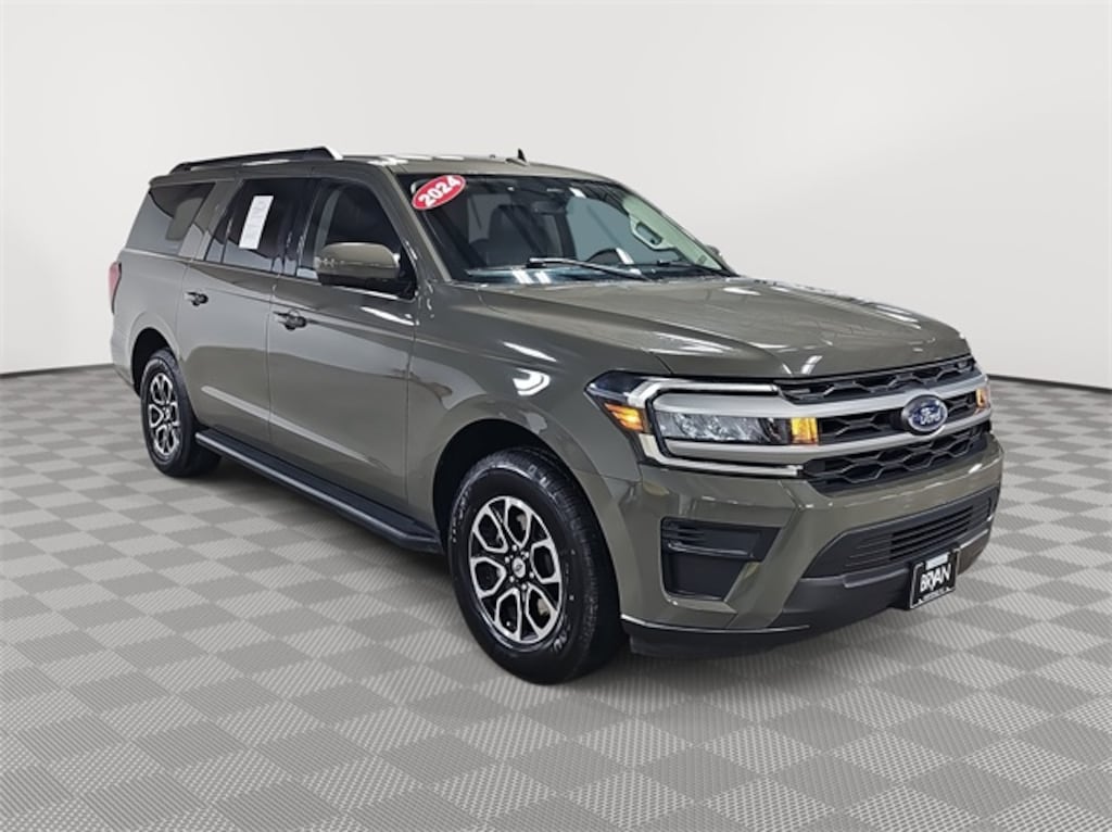 Used 2024 Ford Expedition Max XLT SUV