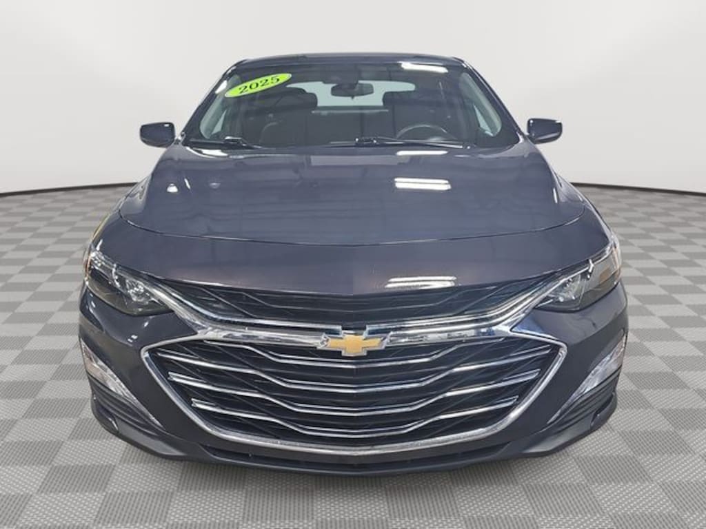 Used 2025 Chevrolet Malibu LT Sedan
