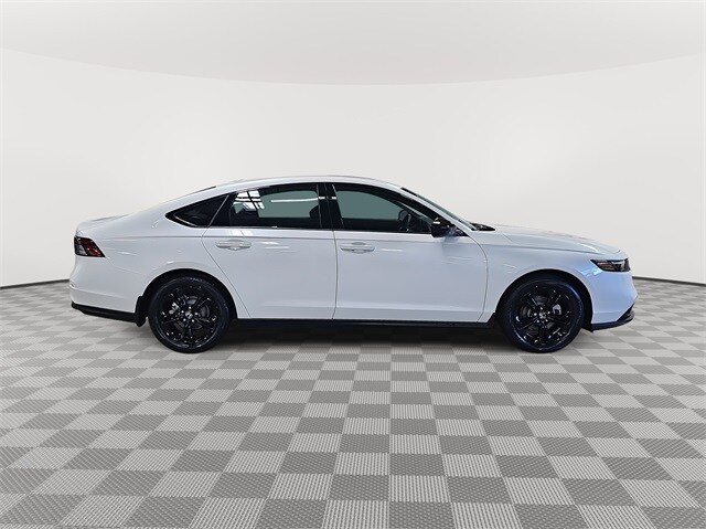 2025 Honda Accord SE photo 4