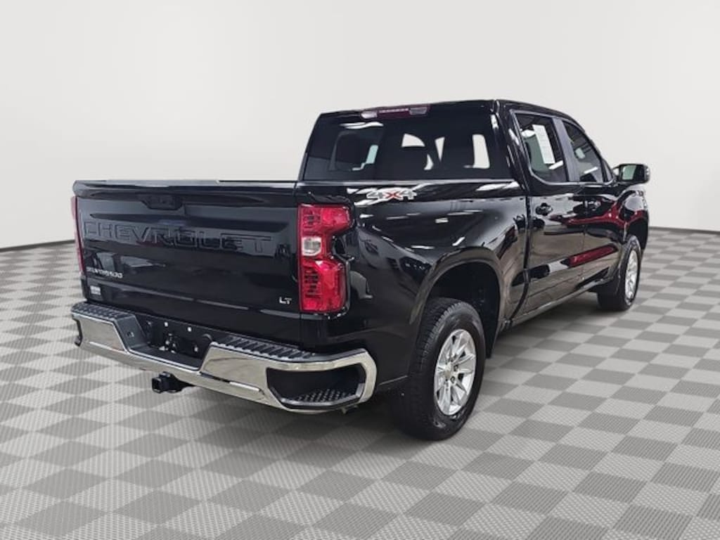 Used 2025 Chevrolet Silverado 1500 LT w/1LT Truck Crew Cab