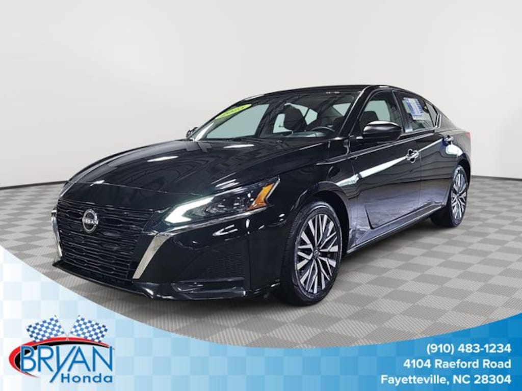 Used 2025 Nissan Altima 2.5 SV Sedan