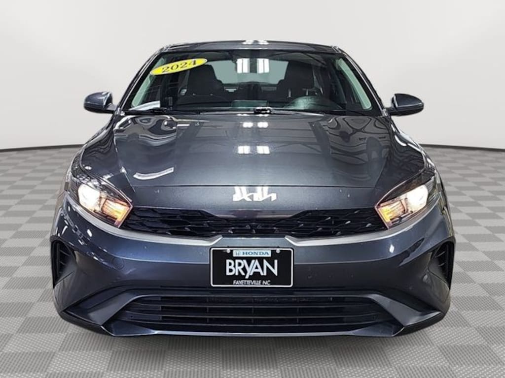 Used 2024 Kia Forte Sedan