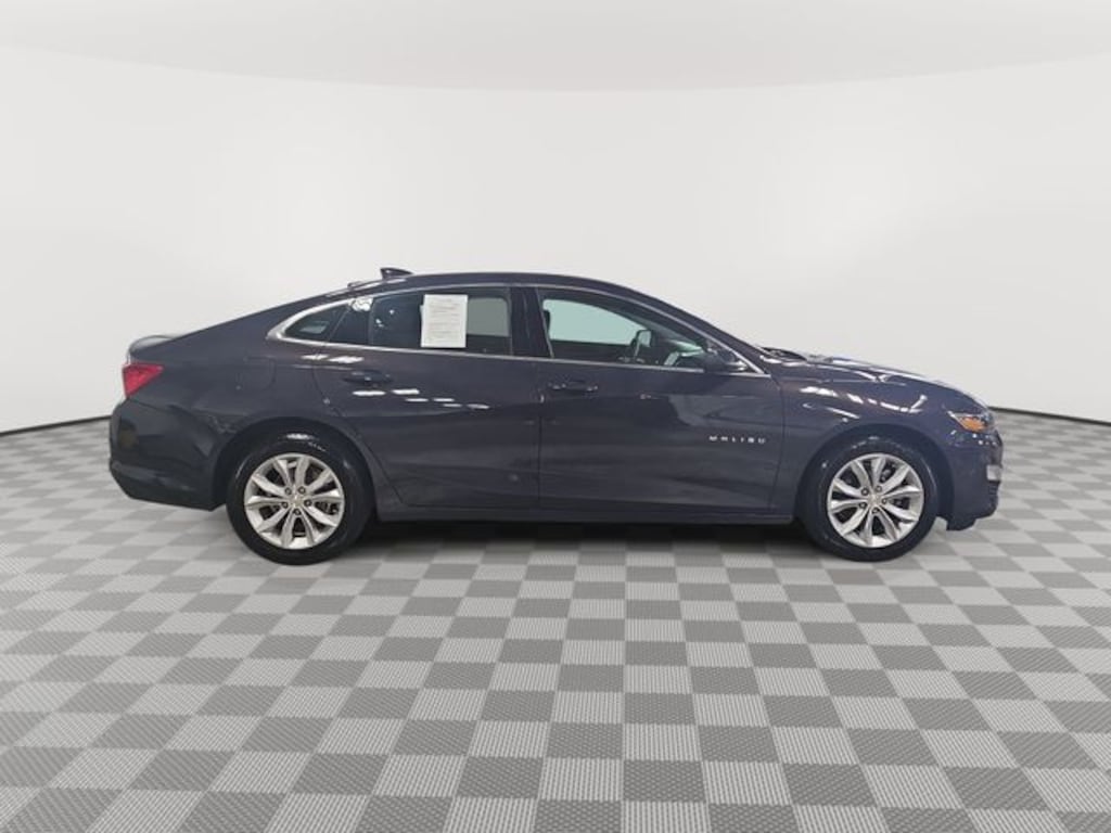 Used 2025 Chevrolet Malibu LT Sedan