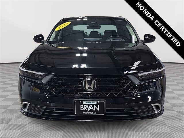 2024 Honda Accord Hybrid Touring photo 2