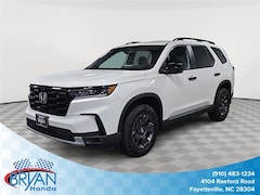2025 Honda Pilot TrailSport SUV