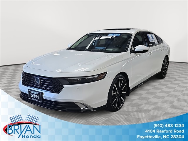 2023 Honda Accord Hybrid Touring's photo