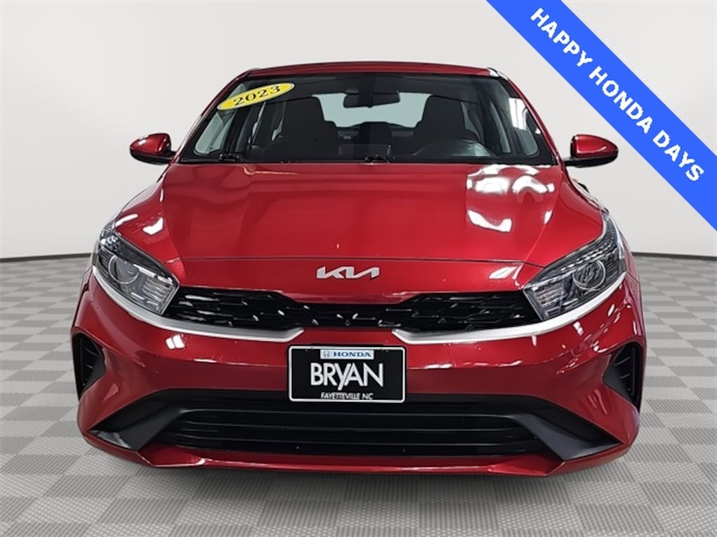 Used 2023 Kia Forte LXS Sedan
