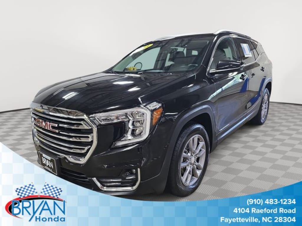 Used 2024 GMC Terrain SLT SUV