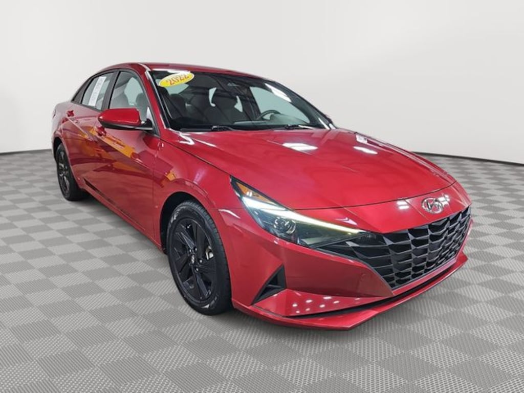 Used 2022 Hyundai Elantra SEL Sedan