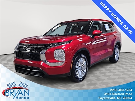 2024 Mitsubishi Outlander ES SUV