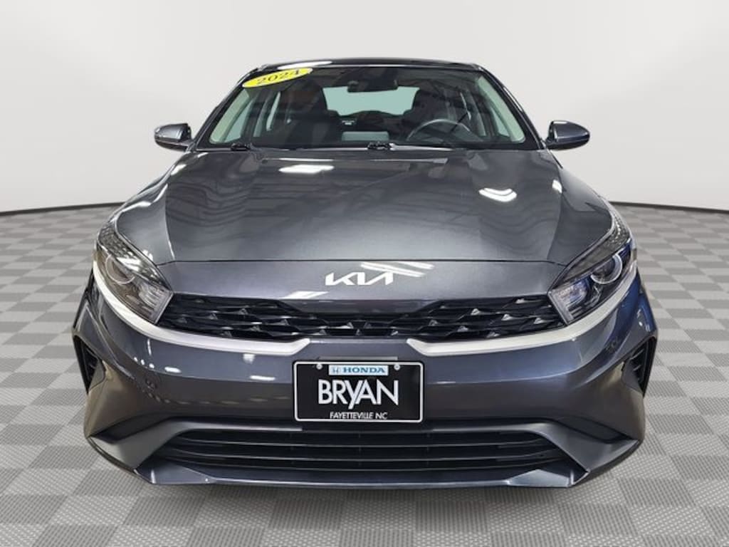 Used 2024 Kia Forte Sedan