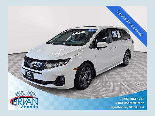 2025 Honda Odyssey Touring's photo