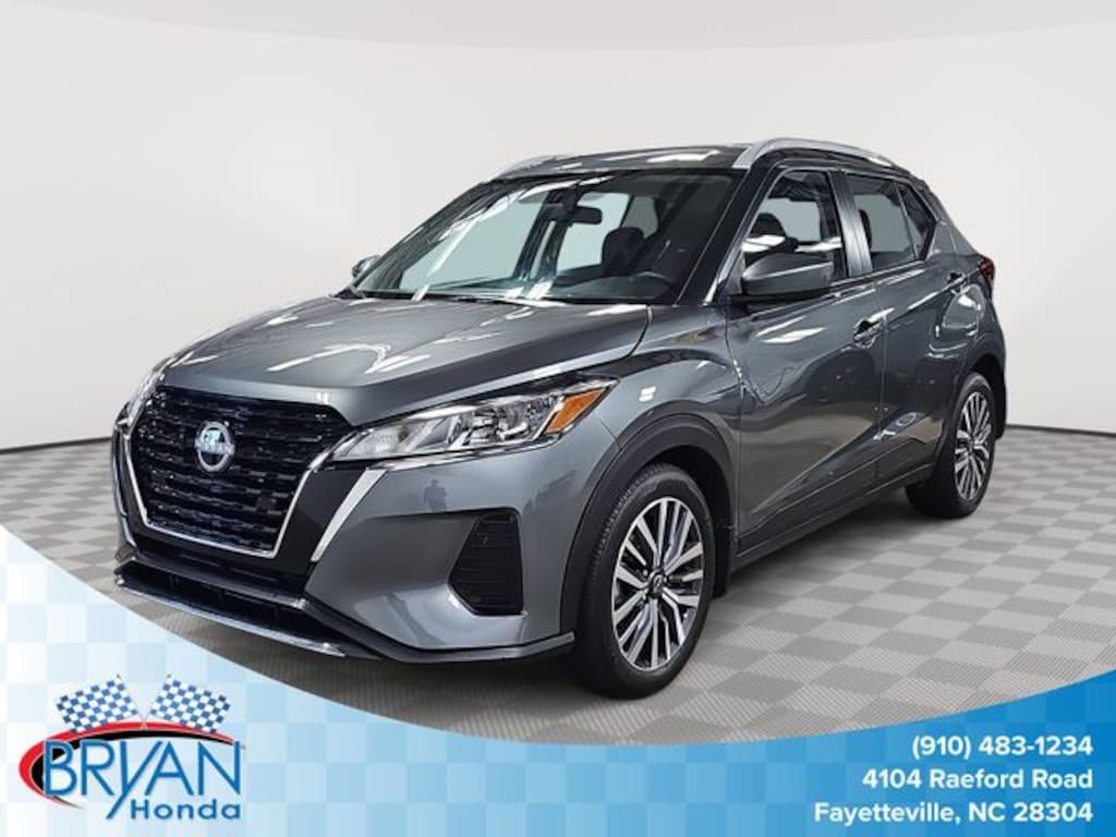 Used 2024 Nissan Kicks SV SUV