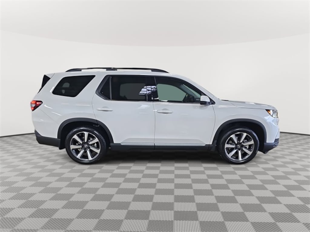 New 2025 Honda Pilot Touring SUV