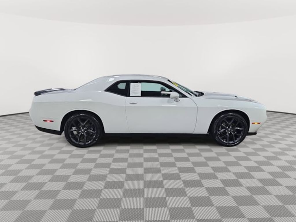 Used 2023 Dodge Challenger SXT Coupe