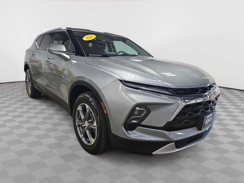 Used 2025 Chevrolet Blazer LT SUV