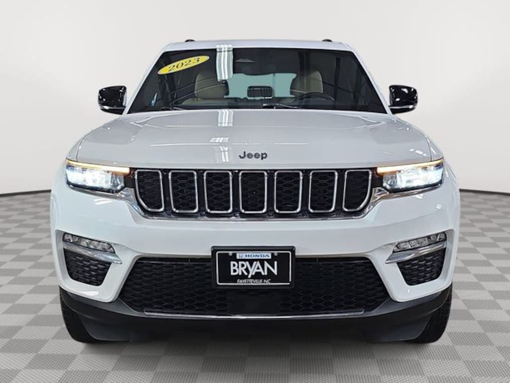Used 2023 Jeep Grand Cherokee Limited SUV