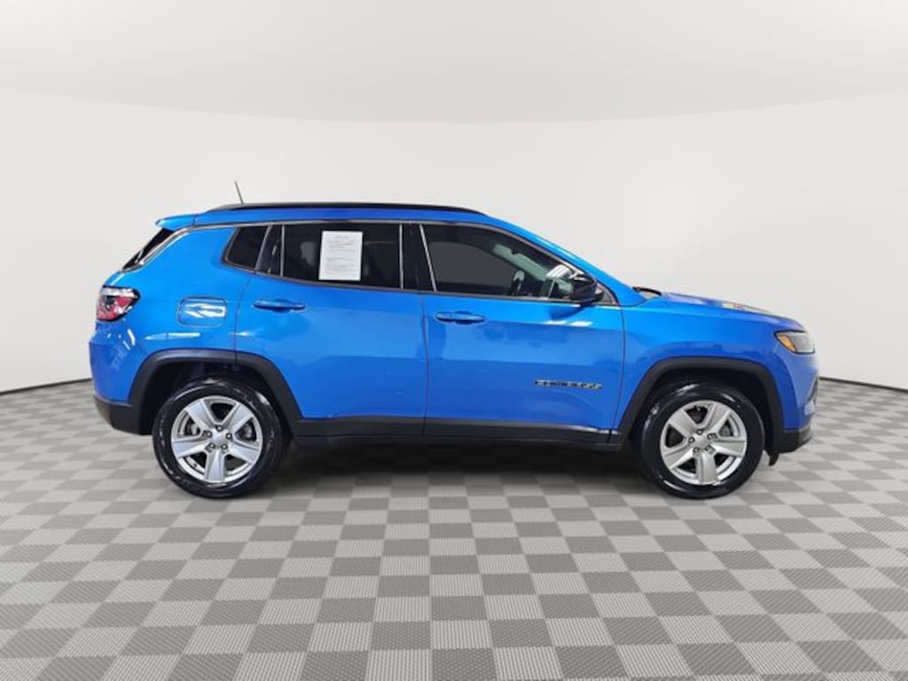 Used 2022 Jeep Compass Latitude SUV